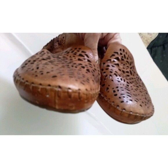 Women's Sz 41 US 10-10.5 Pikolinos Laser Cut Slip On Leather Low Wedge Brandy - Picture 5 of 5